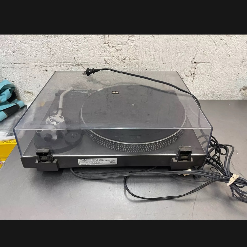 TECHNICS SL-1900